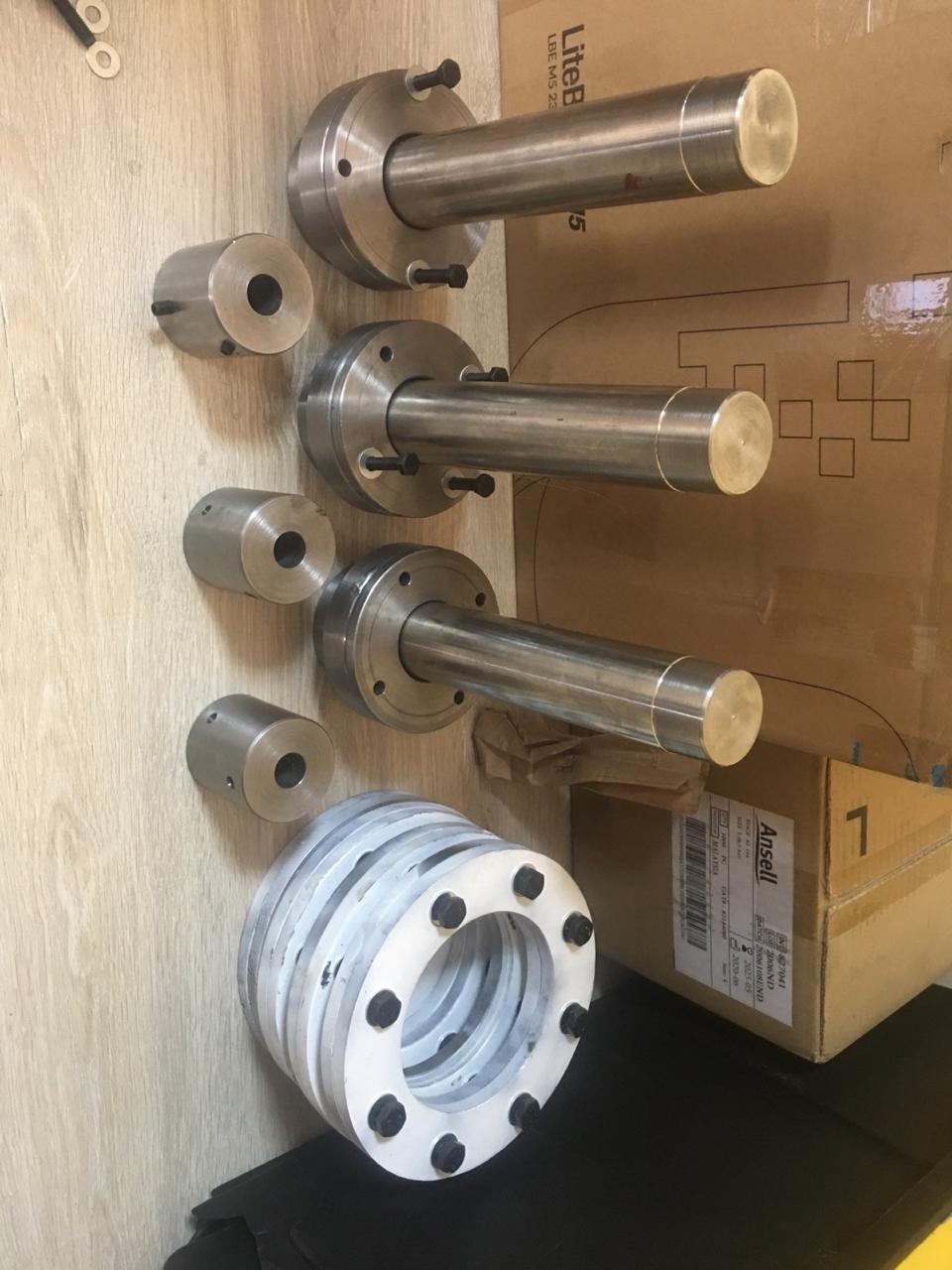Machining of shafts, bushes and flanges